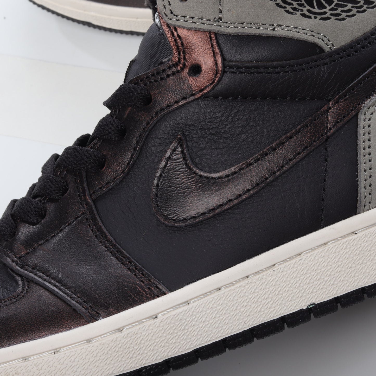 Air Jordan 1 High OG “Light Army”